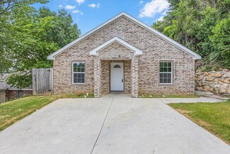 2954 Loving Ave, Fort Worth, TX 76106