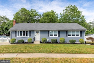 24 New York Ave, Burlington, NJ 08016