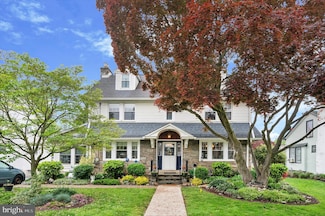 718 Concord Ave, Drexel Hill, PA 19026