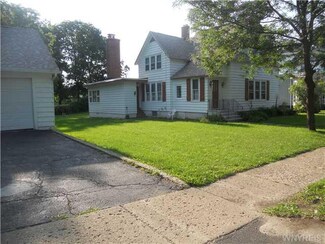 32 N Chapel St, Gowanda, NY 14070
