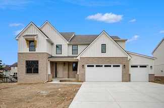 3316 Waldon Ridge Dr, Orion Township, MI 48359