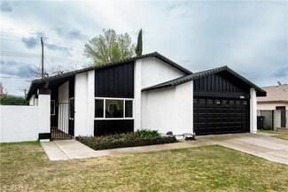 2104 Morning Glory St, Simi Valley, CA 93065
