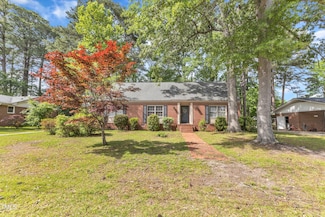 1402 Dogwood Ln NW, Wilson, NC 27896