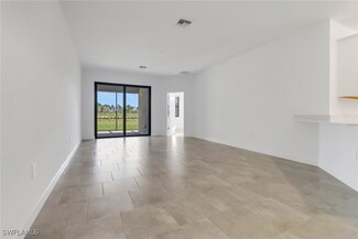 19600 Hinkley Dr, Estero, FL 33928