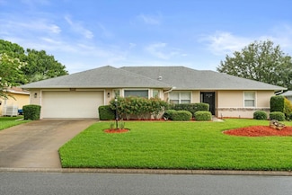 27100 Racquet Cir, Leesburg, FL 34748