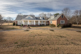 950 Keough Dr, Piperton, TN 38017