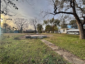 611 N Saltwell St, Salina, OK 74365