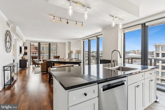 616 E St NW Unit 1114, Washington, DC 20004