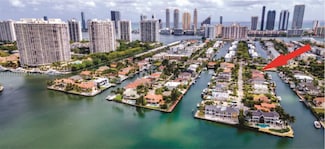 3428 NE 169th St, North Miami Beach, FL 33160