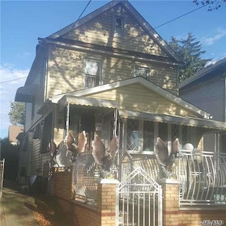 109-93 202nd St, Jamaica, NY 11412