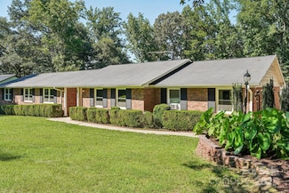 3333 Tanglewood Dr, Rock Hill, SC 29732