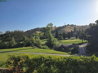 3434 Tice Creek Dr Unit 7, Walnut Creek, CA 94595