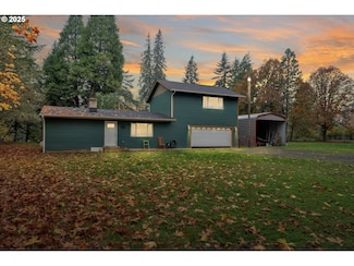 164 Moon Hill Rd, Tenmile, OR 97481