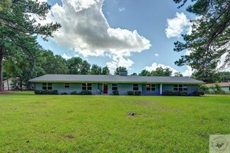 2321 Jefferson Ave, Texarkana, AR 71854