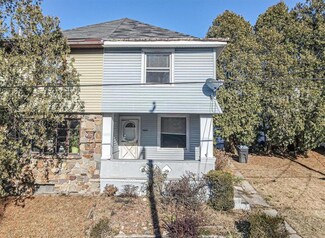 1644 Seidersville Rd, Bethlehem, PA 18015