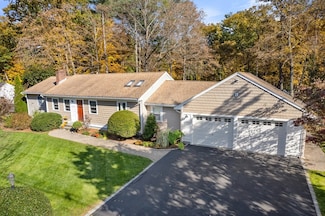56 Landham Rd, Sudbury, MA 01776