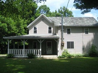 8904 School St, Caneadea, NY 14717
