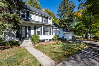 729 Lenox Ave, Waukegan, IL 60085