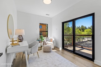 302 W Oak Ave Unit 5, Flagstaff, AZ 86001
