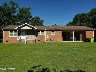 107 Smith Alley, Whiteville, NC 28472