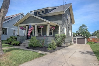 100 Sycamore St, East Aurora, NY 14052