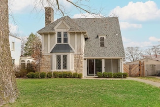 204 S Cassingham Rd, Columbus, OH 43209