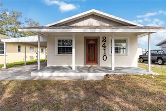2410 13th St W, Palmetto, FL 34221