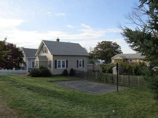 95 Christine St, Worcester, MA 01606