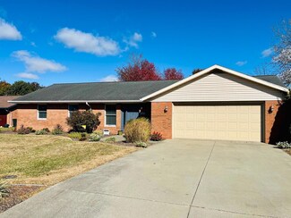 25 Cardinal Ct, Jasper, IN 47546