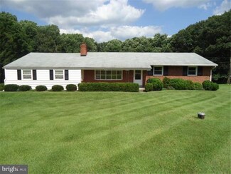 491 E Lafayette Dr, West Chester, PA 19382