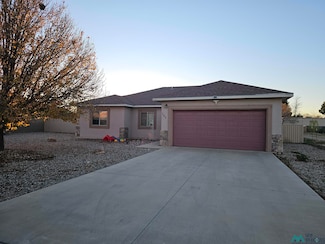 105 N Avenue R, Portales, NM 88130