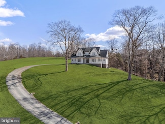 7039 Silk Rd, Jeffersonton, VA 22724
