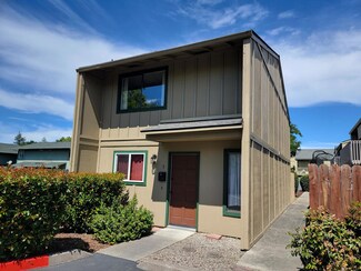 1111 Stevens St Unit 5, Medford, OR 97504