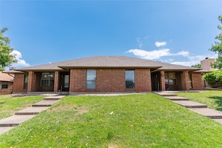 1638 Brown Trail, Hurst, TX 76054