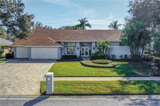 17910 Clear Lake Dr, Lutz, FL 33548