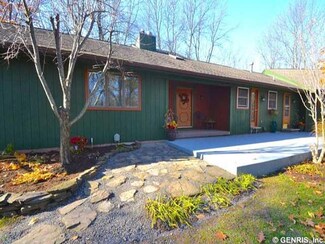 817 Parma Center Rd, Hilton, NY 14468