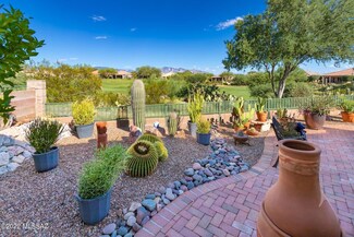 13004 N Desert Flora Ln, Marana, AZ 85658