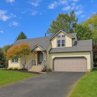 3761 Carnforth Dr, Columbus, OH 43221