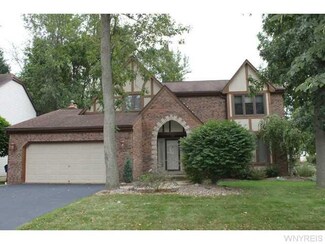 120 Bywater Dr, Getzville, NY 14068