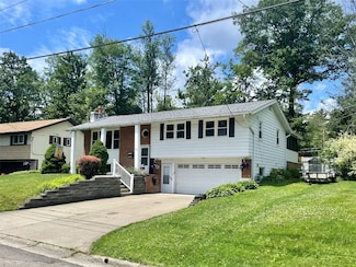 1009 Forest Rd, Endicott, NY 13760