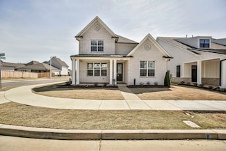 10255 Liam Ln, Collierville, TN 38017