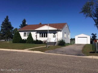 924 Colfax Ave SW, Wadena, MN 56482