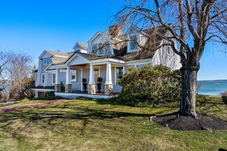 66 Seabury Point Rd, Duxbury, MA 02332