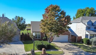 2135 Clubside Dr, Corinth, TX 76210