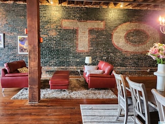 2321 1st Ave N Unit 207, Birmingham, AL 35203