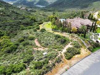 0 Via Asoleado Unit PTP2400918, Alpine, CA 91901