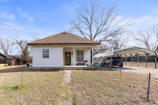 108 S Smith St, Fairland, OK 74343