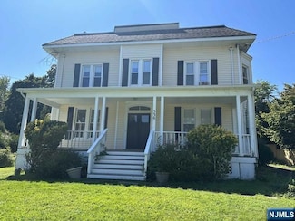 336 Cedar Ave Unit A, Ridgewood, NJ 07450