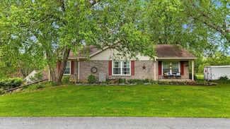 800 Whippoorwill Ln, Perry Park, KY 40363