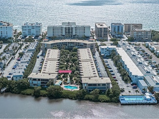 3605 S Ocean Blvd Unit 312, South Palm Beach, FL 33480